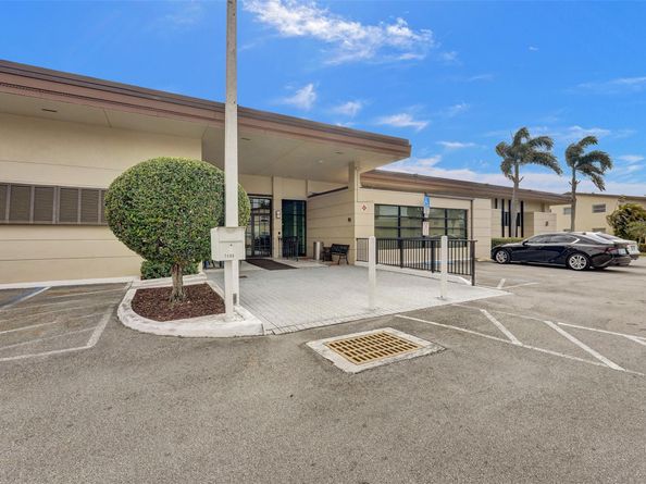 7605 NW 5th Pl 103, Margate FL 33063