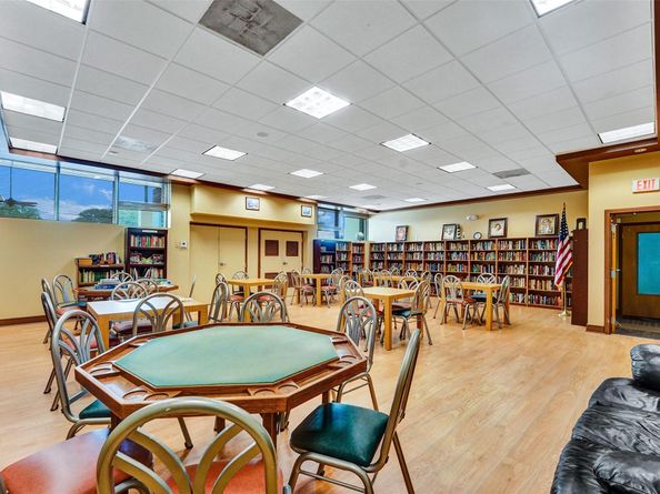 7605 NW 5th Pl 103, Margate FL 33063