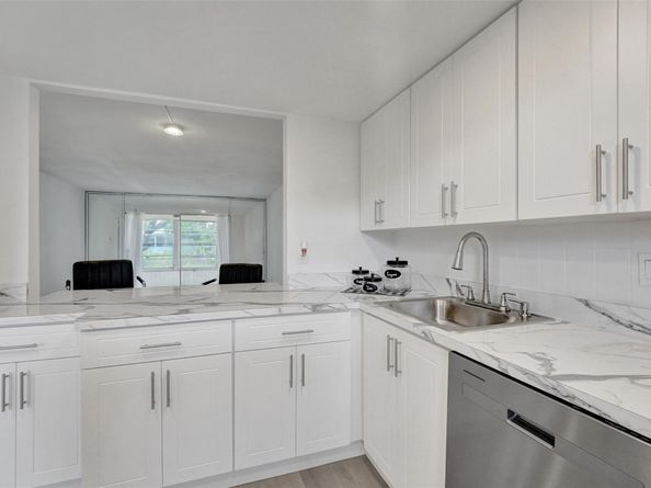 7605 NW 5th Pl 103, Margate FL 33063