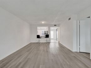 7605 NW 5th Pl 103, Margate FL 33063