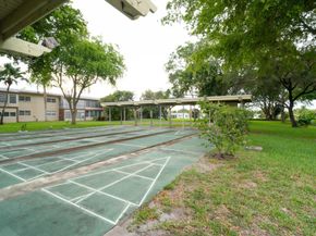7300 NW 5th Place 203, Margate FL 33063