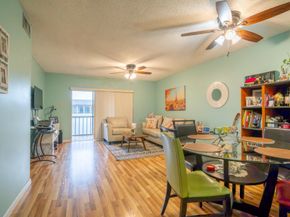 7300 NW 5th Place 203, Margate FL 33063