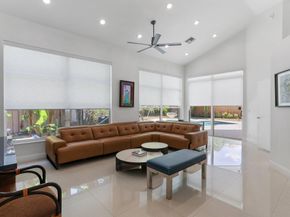 6607 NW 25th Way, Boca Raton FL 33496