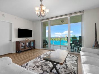 2640 Lake Shore Drive