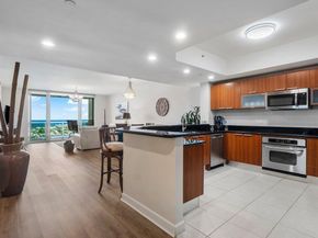 2640 Lake Shore Drive 2409, Riviera Beach FL 33404