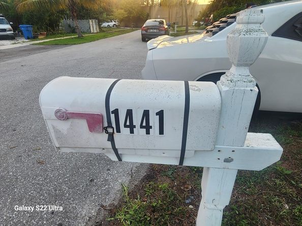 1441 W Central Street, Lantana FL 33462