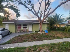 1441 W Central Street, Lantana FL 33462