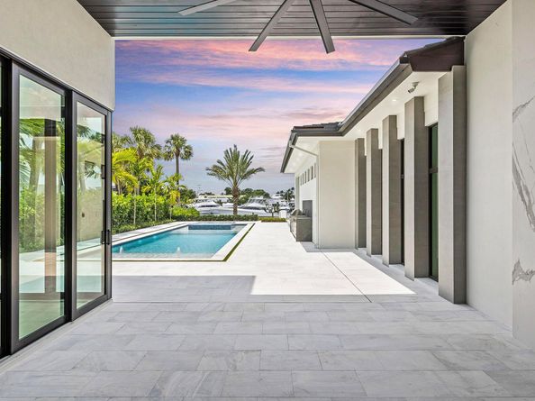 2085 Vitex Lane, North Palm Beach FL 33408