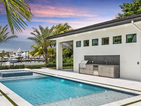 2085 Vitex Lane, North Palm Beach FL 33408