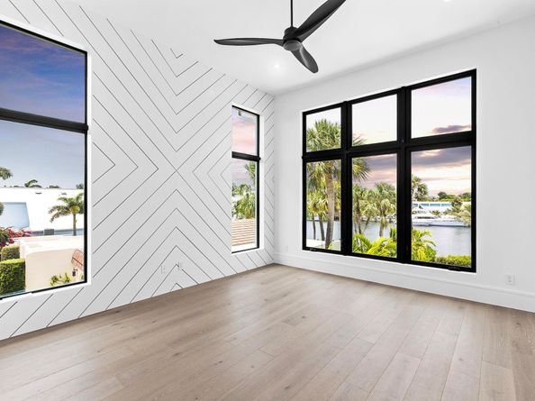2085 Vitex Lane, North Palm Beach FL 33408