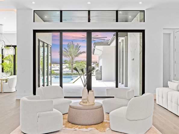 2085 Vitex Lane, North Palm Beach FL 33408