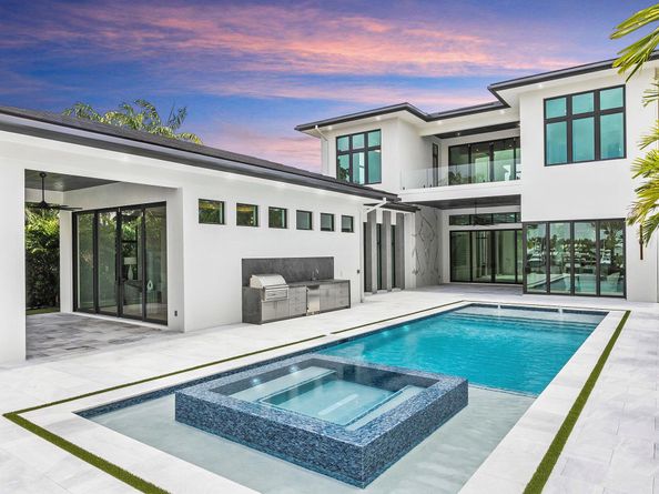 2085 Vitex Lane, North Palm Beach FL 33408