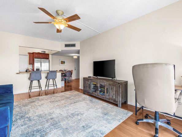 55 SW 2nd Avenue 405, Boca Raton FL 33432