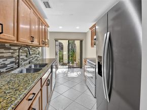 21863 Arriba Real 8G, Boca Raton FL 33433