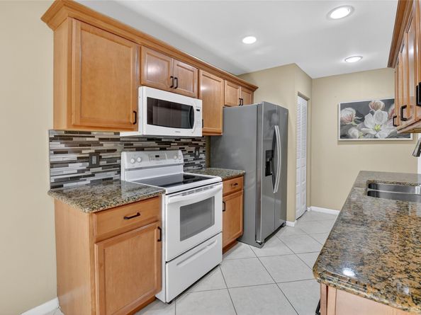 21863 Arriba Real 8G, Boca Raton FL 33433