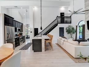 8250 NW 49th Mnr, Coral Springs FL 33067