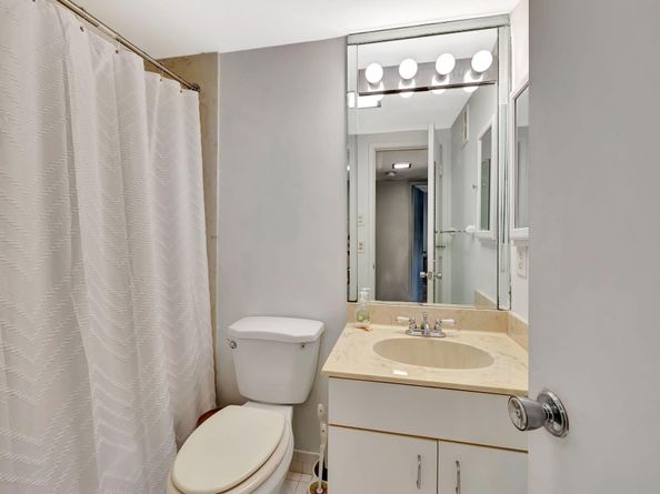 600 Pine Drive 104, Pompano Beach FL 33060