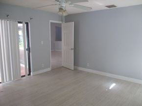 9066 NW 47th Ct, Coral Springs FL 33067