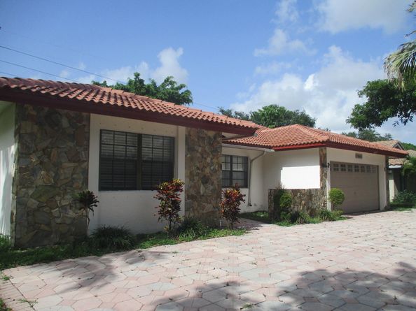 9066 NW 47th Ct, Coral Springs FL 33067