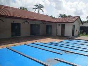 9066 NW 47th Ct, Coral Springs FL 33067