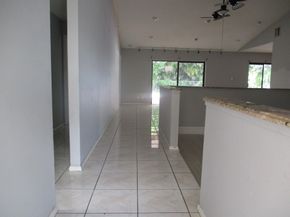 9066 NW 47th Ct, Coral Springs FL 33067