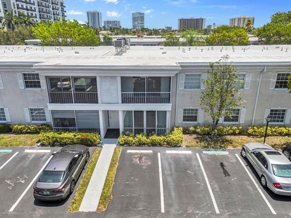 6487 Bay Club Drive 4, Fort Lauderdale FL 33308