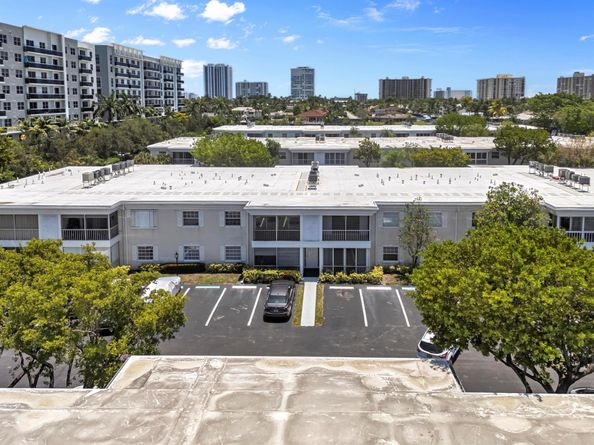 6487 Bay Club Drive 4, Fort Lauderdale FL 33308