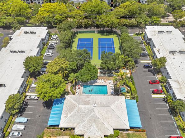 6487 Bay Club Drive 4, Fort Lauderdale FL 33308