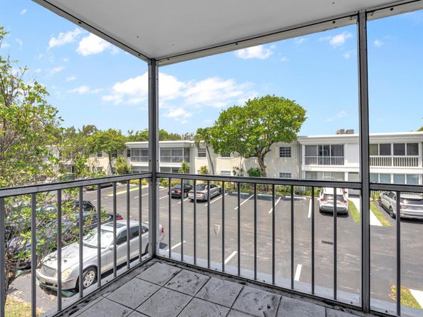 6487 Bay Club Drive 4, Fort Lauderdale FL 33308