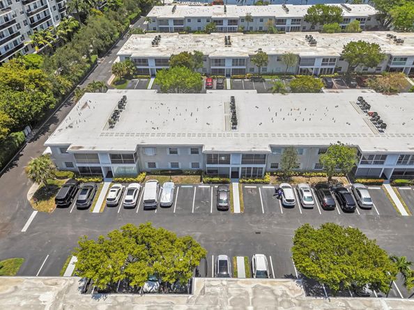 6487 Bay Club Drive 4, Fort Lauderdale FL 33308
