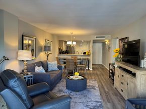 12 Royal Palm Way 2040, Boca Raton FL 33432