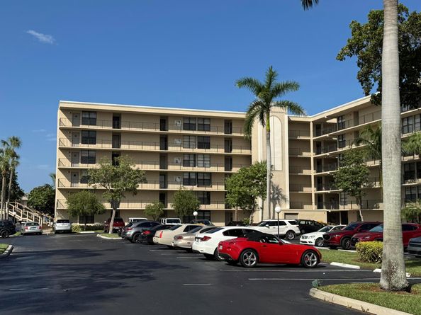 12 Royal Palm Way 2040, Boca Raton FL 33432
