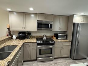 12 Royal Palm Way 2040, Boca Raton FL 33432