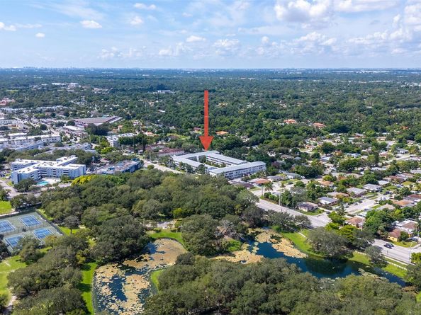 Undisclosed Address #FX-10523391, Miami FL 33162