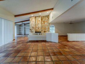 9730 NW 15th St, Plantation FL 33322