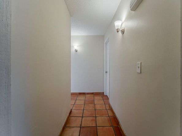9730 NW 15th St, Plantation FL 33322