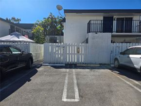 15454 SW 85th Lane 135, Miami FL 33193