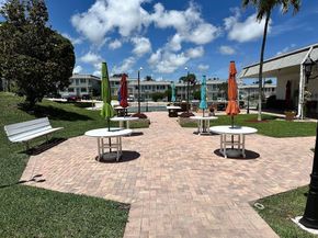 2880 Lake Osborne Drive 210, Lake Worth Beach FL 33461