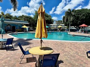 2880 Lake Osborne Drive 210, Lake Worth Beach FL 33461