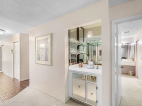 8320 Casa Del Lago D, Boca Raton FL 33433
