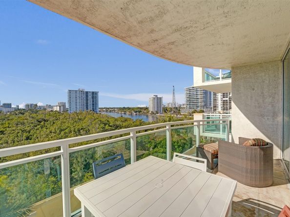 2845 NE 9th Street 601, Fort Lauderdale FL 33304