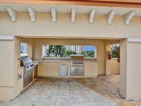 2845 NE 9th Street 601, Fort Lauderdale FL 33304