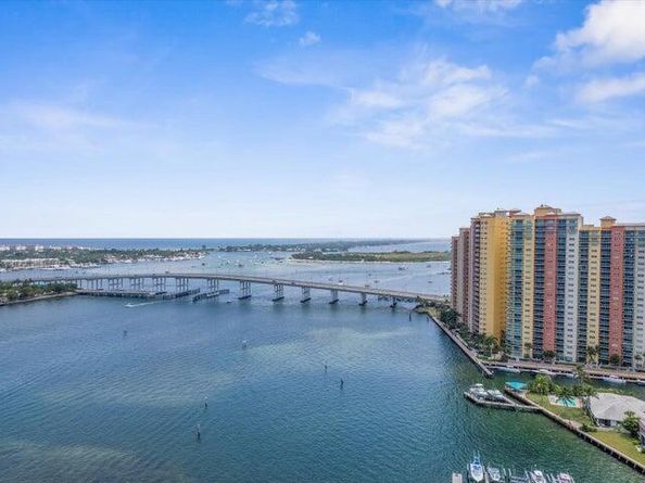 2650 Lake Shore Drive 1004, Riviera Beach FL 33404
