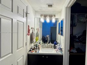 2517 Centergate Drive 203, Miramar FL 33025