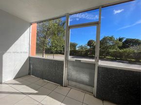 4354 NW 9th Avenue 121C, Deerfield Beach FL 33064