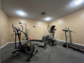 4354 NW 9th Avenue 121C, Deerfield Beach FL 33064
