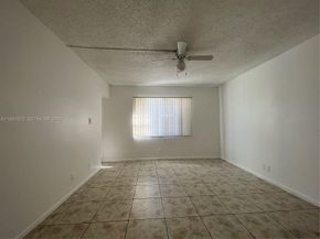 4354 NW 9th Avenue 121C, Deerfield Beach FL 33064