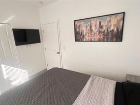 2786 NW 20th St, Fort Lauderdale FL 33311