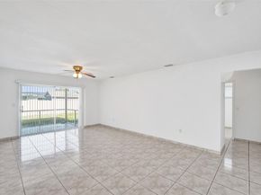 8211 NW 10th St, Pembroke Pines FL 33024