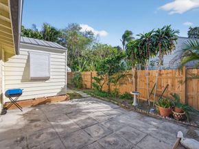 1122 N L Street, Lake Worth Beach FL 33460